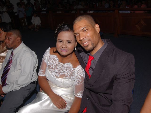 O casamento de Roberto e Elane em Simões Filho, Bahia 33