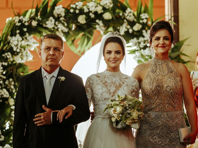 O casamento de Vinicius e Leticia em Patos de Minas, Minas Gerais 72