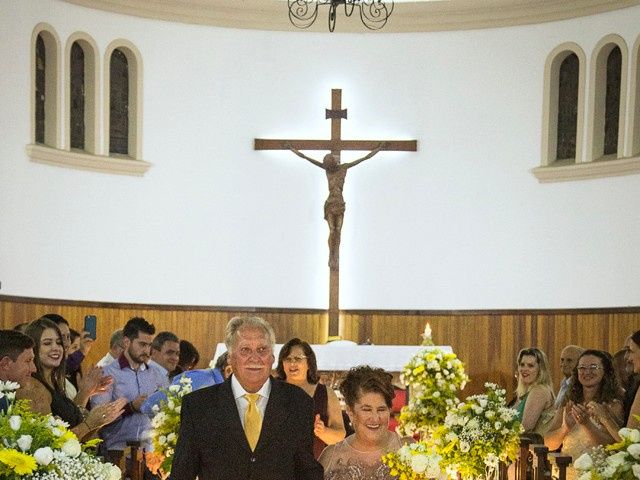 O casamento de Ivanir e Julieta em Campos do Jordão, São Paulo Estado 42