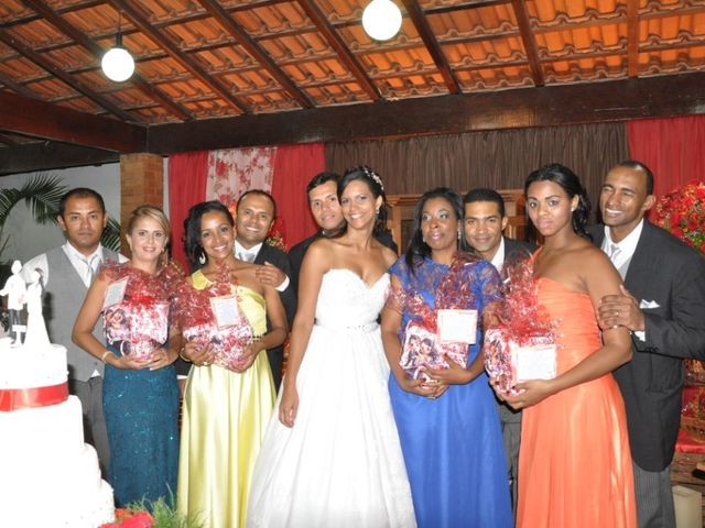 O casamento de Marcelo e Thayma em São Gonçalo, Rio de Janeiro 13
