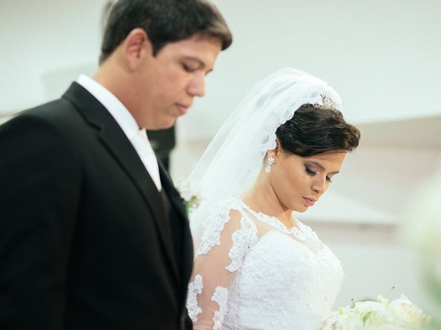 O casamento de Rayner e Mariana em Serra, Espírito Santo 38