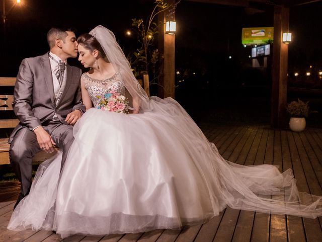 O casamento de Renan e Elisiane em Curitiba, Paraná 6