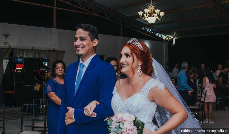 O casamento de Emmanoel e Helena em Patrocínio do Muriaé, Minas Gerais