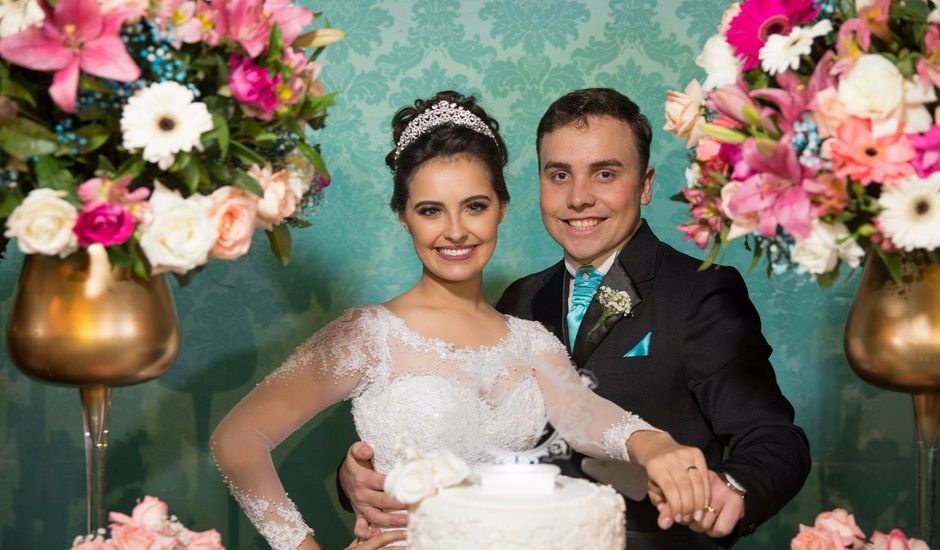 O casamento de Raciele e Anselmo em Mogi das Cruzes, São Paulo Estado