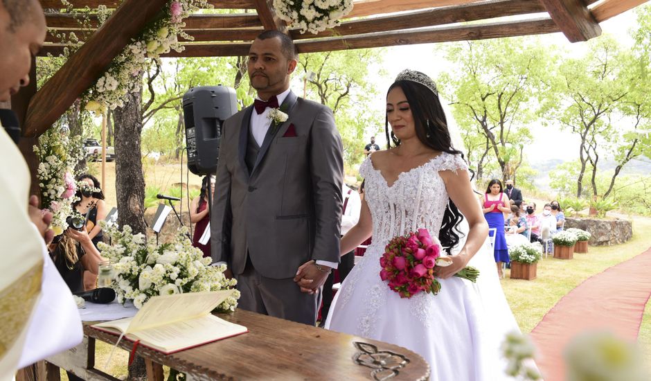 O casamento de Pierre e Mônica em Betim, Minas Gerais