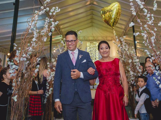 O casamento de Edmilson e Tatiane em Cotia, São Paulo Estado 18