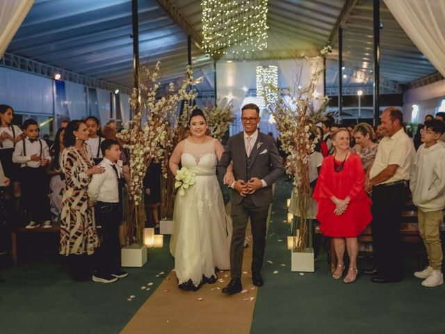 O casamento de Edmilson e Tatiane em Cotia, São Paulo Estado 37