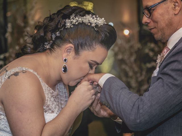 O casamento de Edmilson e Tatiane em Cotia, São Paulo Estado 57