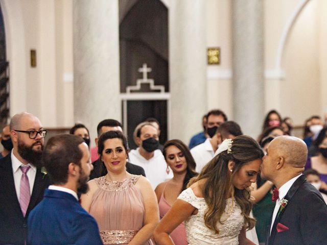 O casamento de Alex e Karol em Pedreira, São Paulo Estado 32
