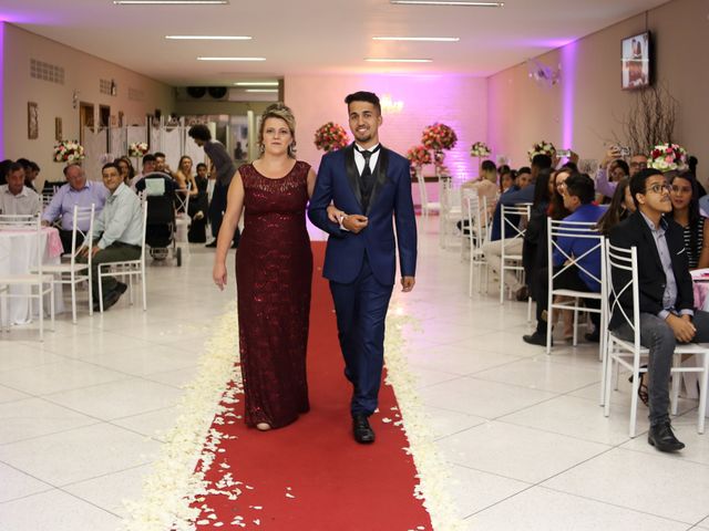 O casamento de Rômulo e Kelly em Carapicuíba, São Paulo Estado 33