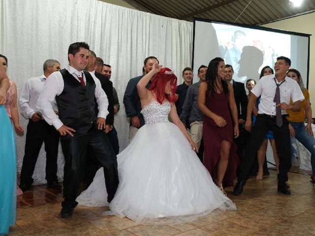 O casamento de Matheus e Samara em Goioxim, Paraná 24