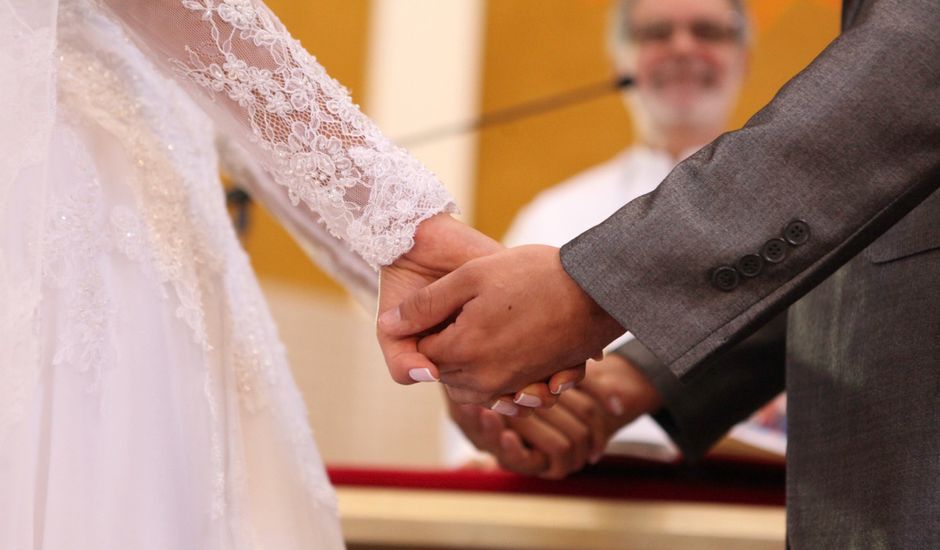 O casamento de Antonio Neto e Carolina em Uberlândia, Minas Gerais