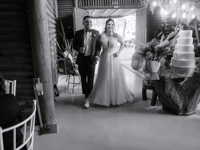 O casamento de Lucas e Dieniffer em Colombo, Paraná 9