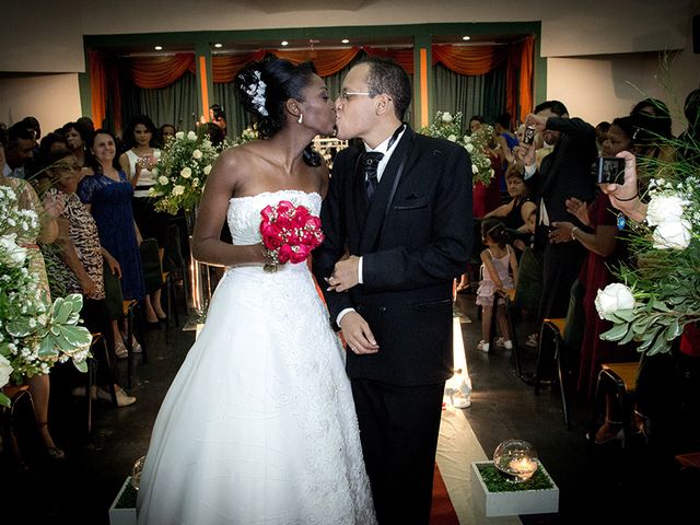 O casamento de Gustavo e Cristhiane em São Vicente, São Paulo 17