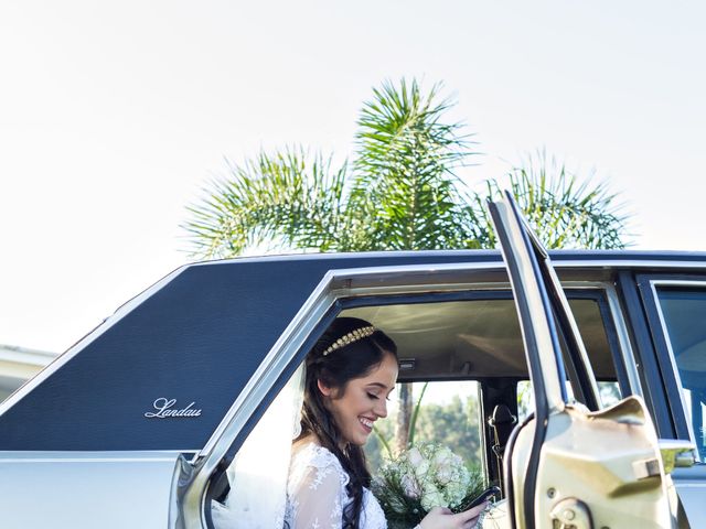 O casamento de Dener e Caliandra  em Balneário Gaivota, Santa Catarina 24
