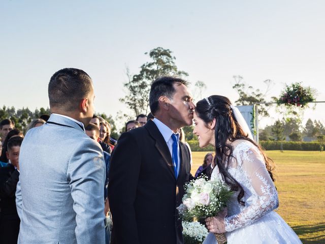 O casamento de Dener e Caliandra  em Balneário Gaivota, Santa Catarina 1