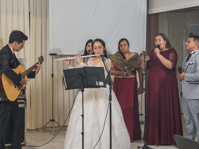 O casamento de Dener e Caliandra  em Balneário Gaivota, Santa Catarina 31