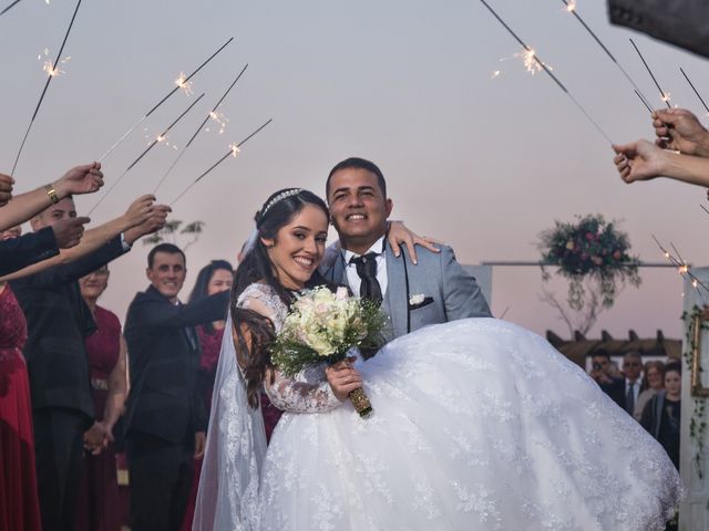 O casamento de Dener e Caliandra  em Balneário Gaivota, Santa Catarina 36