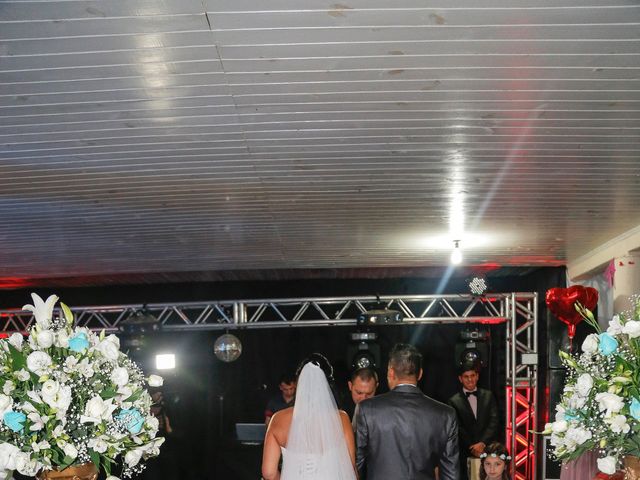 O casamento de Mauro e Ereni em São José dos Pinhais, Paraná 15