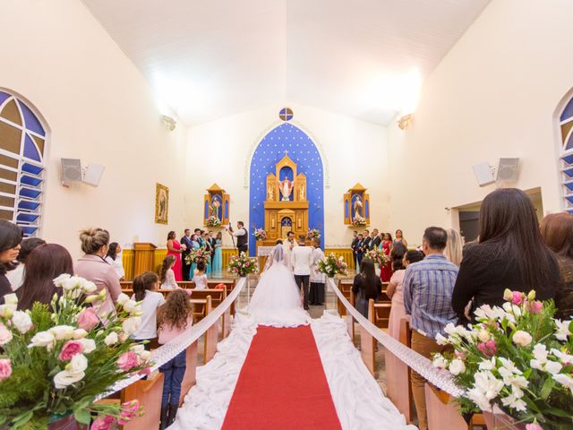 O casamento de Emerson e Manuela em Carapicuíba, São Paulo Estado 27