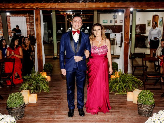 O casamento de Carolina e Matheus em São José dos Pinhais, Paraná 12