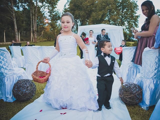 O casamento de Elison e Cassia em Campina Grande do Sul, Paraná 36
