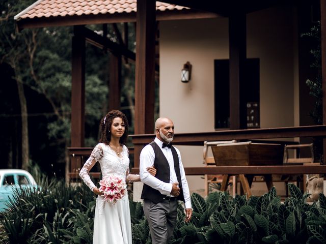 O casamento de Paulo Cristiano e Amanda em Curitiba, Paraná 33