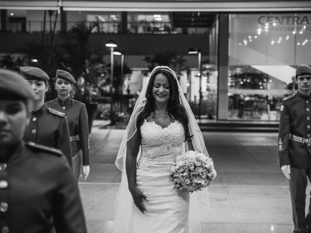 O casamento de Cacau e Monica em Brasília, Distrito Federal 52