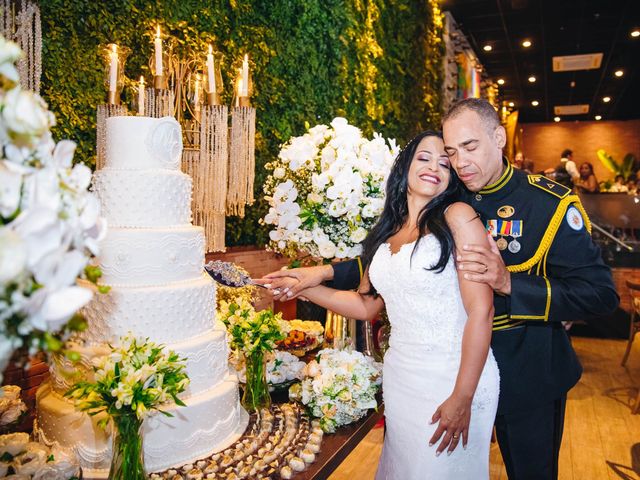 O casamento de Cacau e Monica em Brasília, Distrito Federal 69