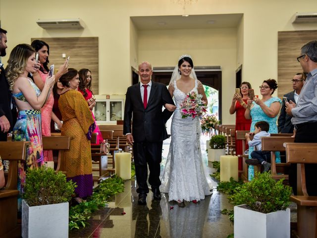 O casamento de Sérgio e Viviane em Cascavel, Paraná 15