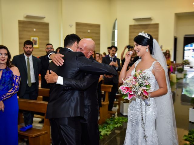 O casamento de Sérgio e Viviane em Cascavel, Paraná 17