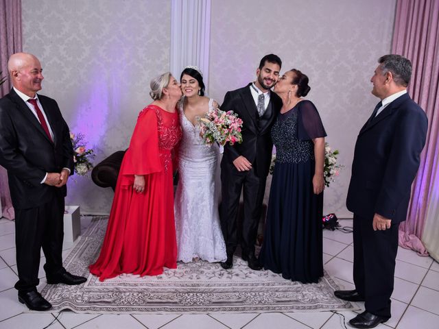 O casamento de Sérgio e Viviane em Cascavel, Paraná 54