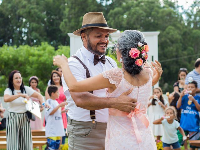 O casamento de Marcos e Lela em São José dos Campos, São Paulo Estado 42