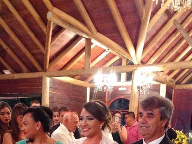 O casamento de Alex e Fabiana em São José dos Pinhais, Paraná 4