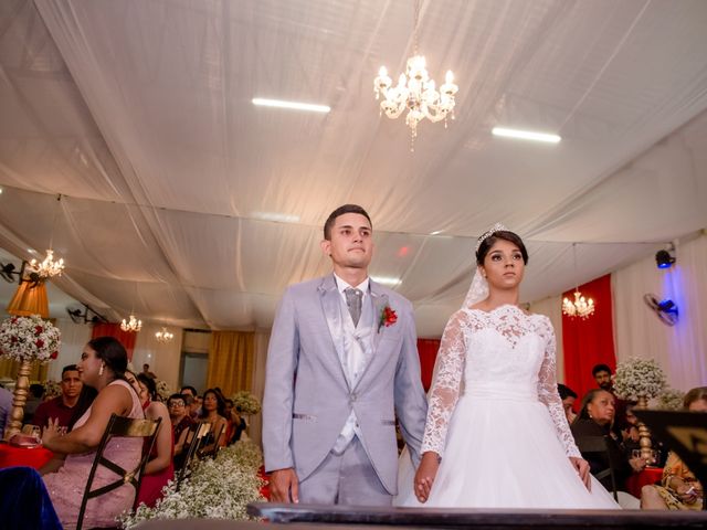 O casamento de Dimas e Aline em Paulista, Pernambuco 60