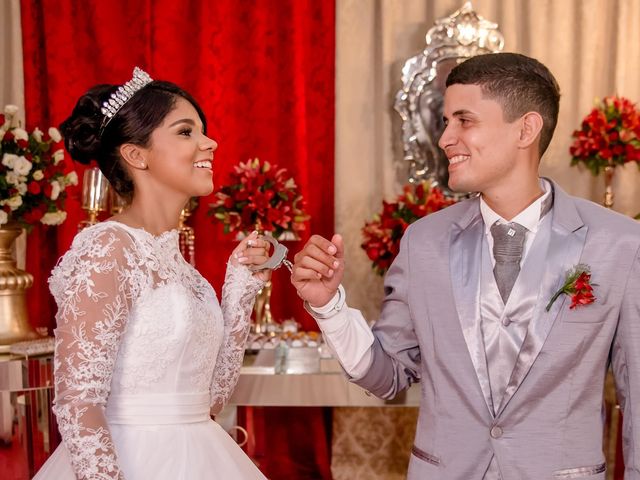 O casamento de Dimas e Aline em Paulista, Pernambuco 102