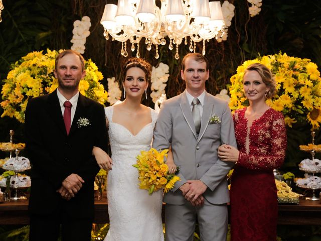 O casamento de Everson e Roberta  em Vilhena, Rondônia 142