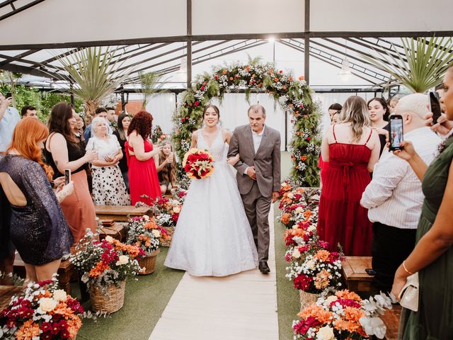 O casamento de Douglas e Bárbara em Itapecerica da Serra, São Paulo 16