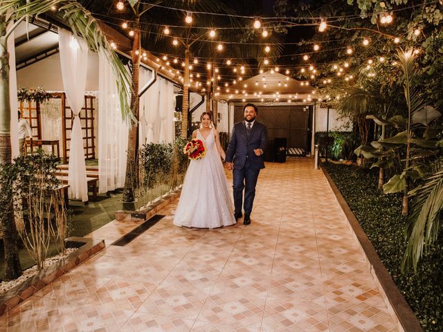 O casamento de Douglas e Bárbara em Itapecerica da Serra, São Paulo 39