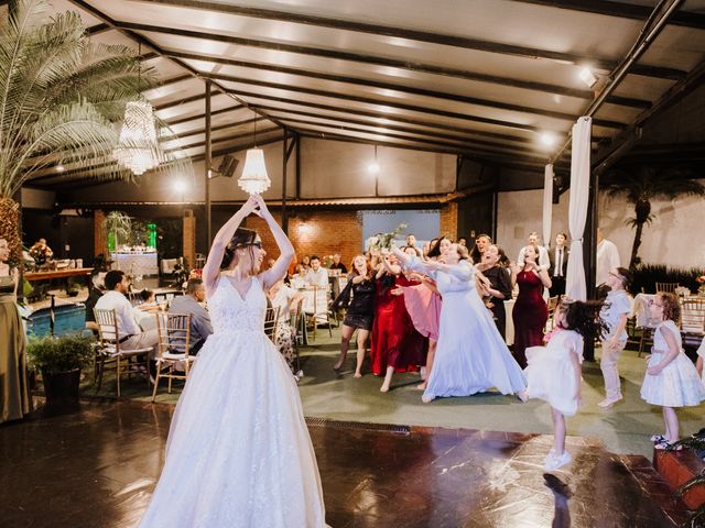 O casamento de Douglas e Bárbara em Itapecerica da Serra, São Paulo 48