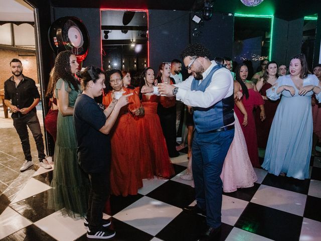 O casamento de Douglas e Bárbara em Itapecerica da Serra, São Paulo 52