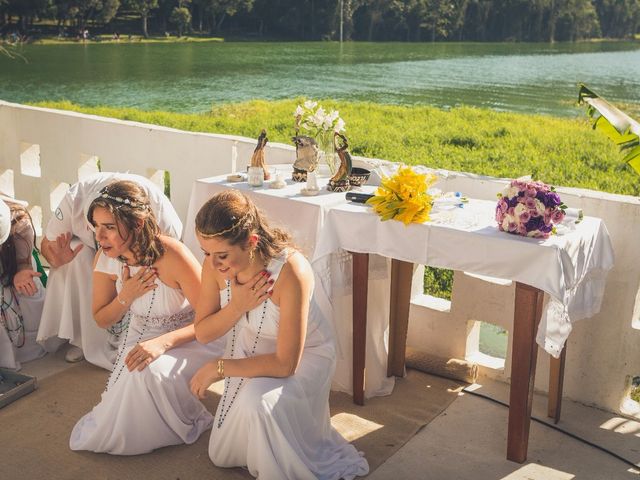 O casamento de Amanda e Isabela  em Riacho Grande, São Paulo Estado 7