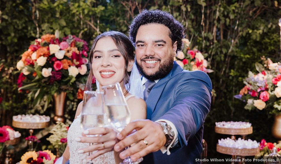 O casamento de Douglas e Bárbara em Itapecerica da Serra, São Paulo