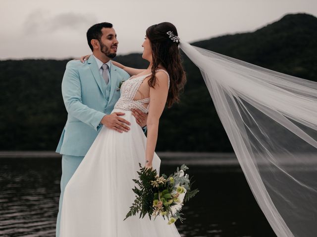 O casamento de Daniel e Clarissa em Florianópolis, Santa Catarina 32