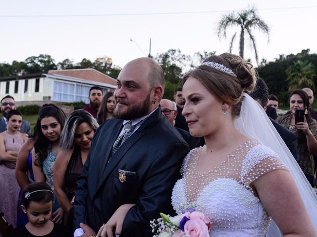 O casamento de Cesar e Tauane em Curitiba, Paraná 28