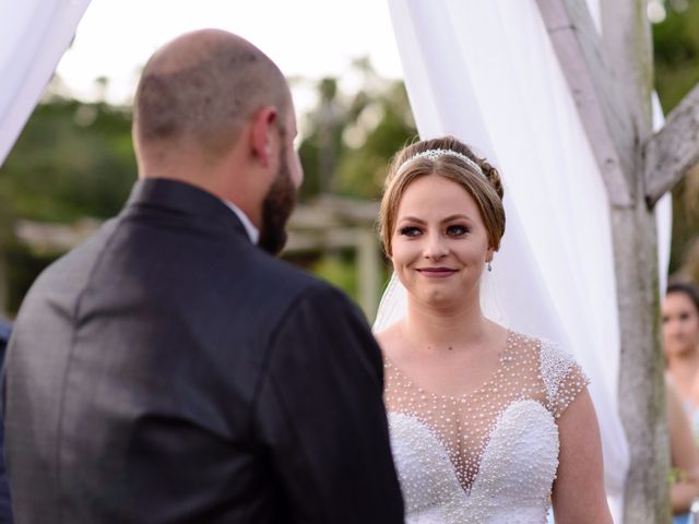 O casamento de Cesar e Tauane em Curitiba, Paraná 30