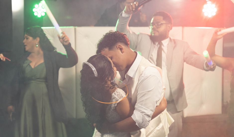 O casamento de Lincon e Emily em Cotia, São Paulo Estado