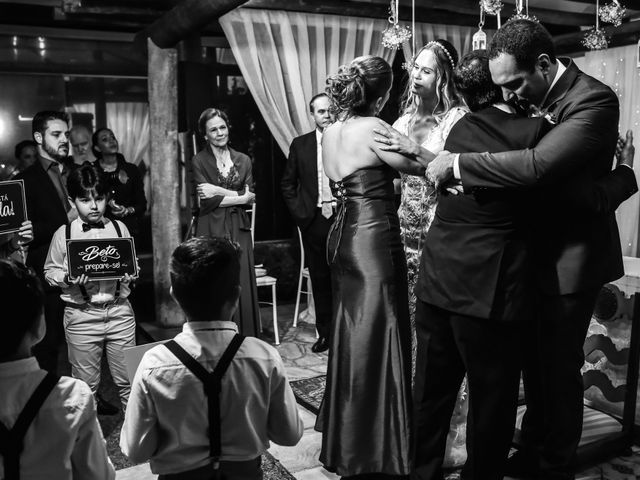 O casamento de Beto e Marcela em Barão de Geraldo, São Paulo Estado 55