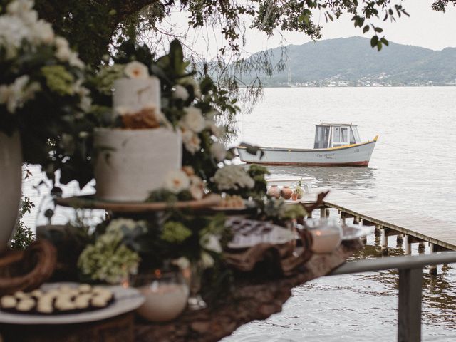 O casamento de Leandro e Cynthia em Florianópolis, Santa Catarina 22