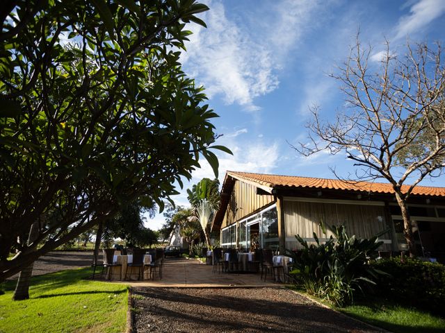 O casamento de Miqueias Moreira da Silva e Érica da Silva Cirqueira em Uberlândia, Minas Gerais 7
